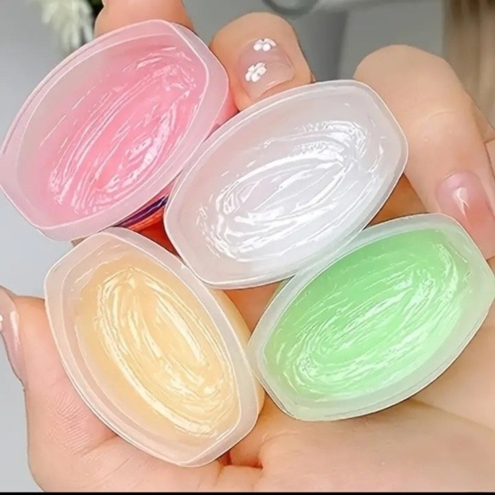 Moisturizing Lip Balm